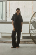 Carregar imagem no visualizador da galeria, Blusa Elise Tricô Preta
